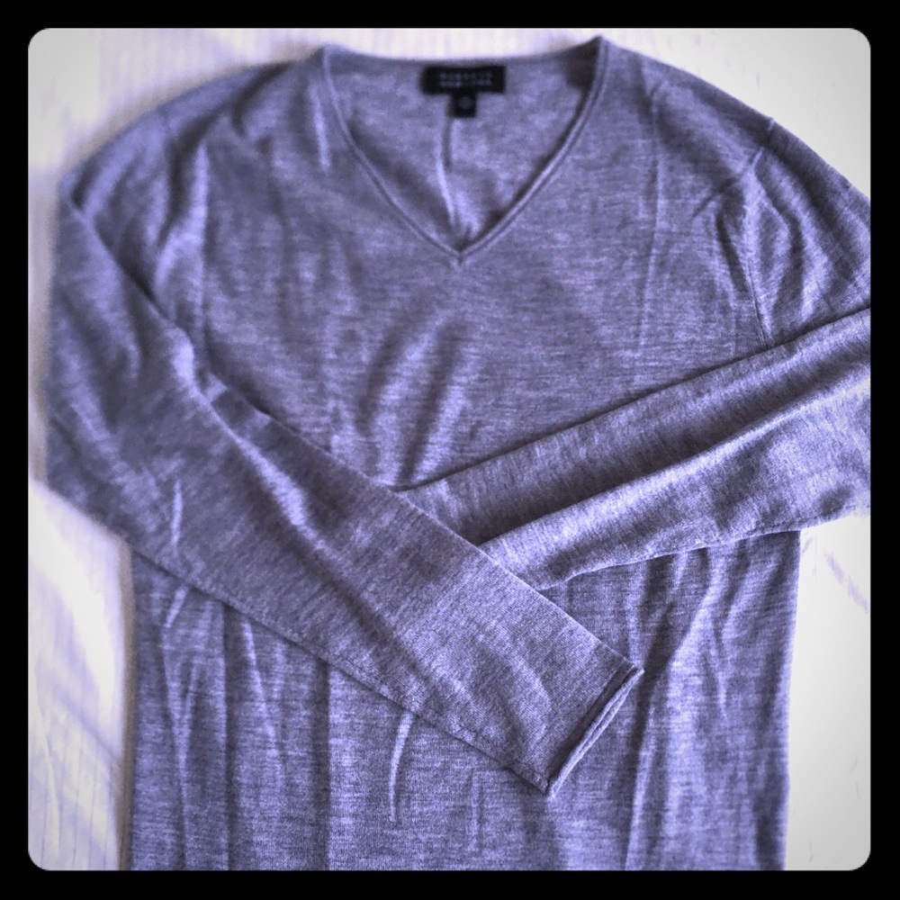 Barney’s New York men’s cashmere sweater